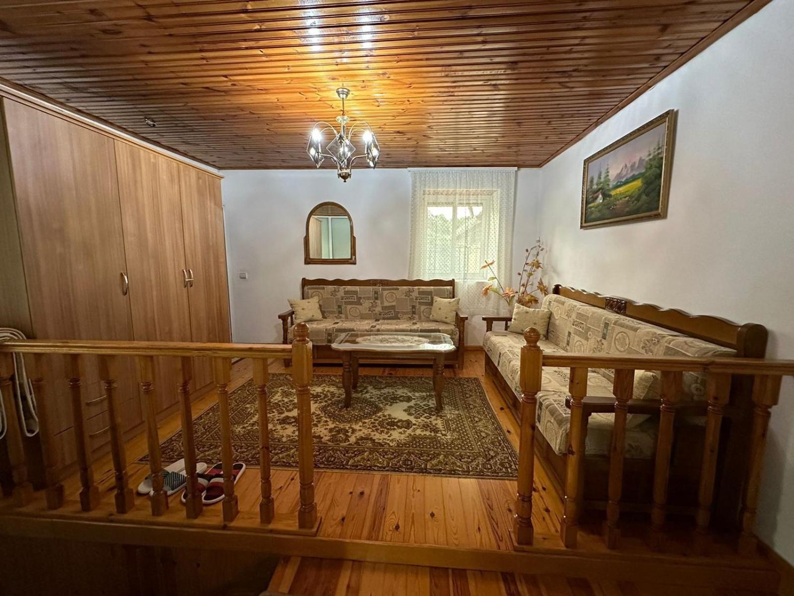 Geri Guesthouse Αργυρόκαστρο Εξωτερικό φωτογραφία